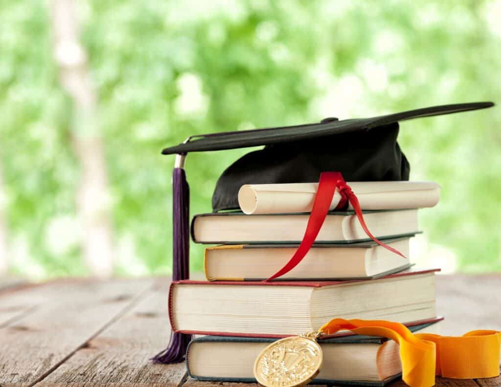 Explore 18 essential best tips every graduate needs to hear for navigating life after graduation successfully.